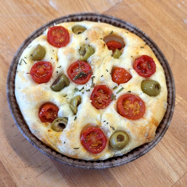 Focaccia cherrytomaat/olijf Ø 17 cm